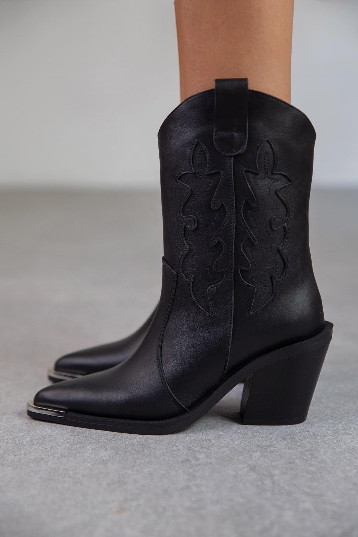 WEST SİYAH DERİ KOVBOY SİYAH