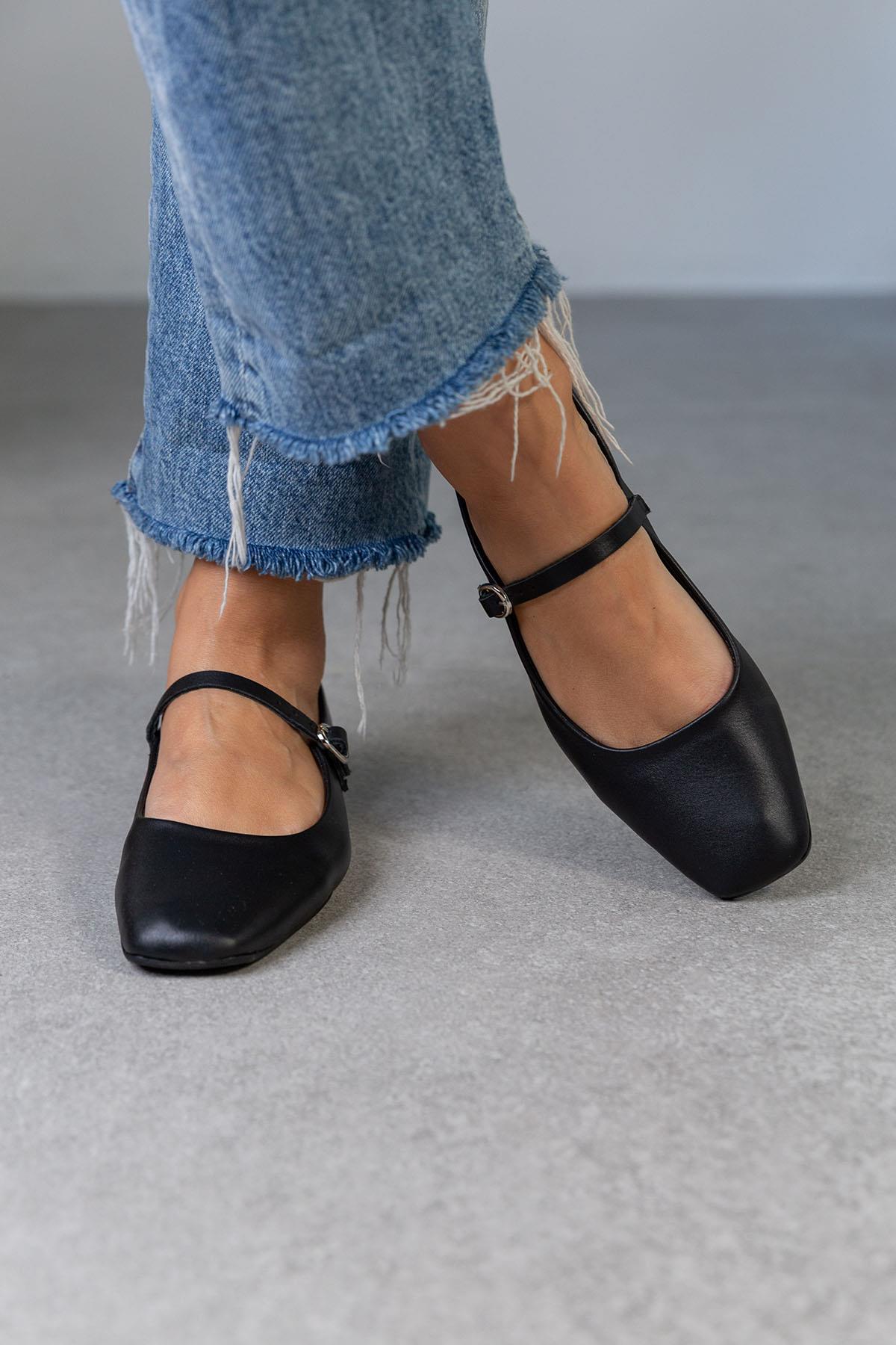 WİSH SİYAH DERİ BABET SİYAH