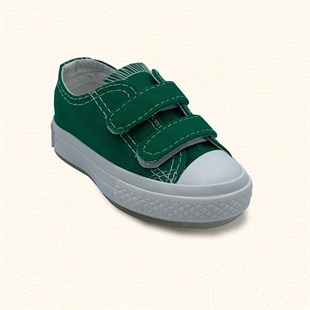 Lil Bugga Spiky, yeşil renk, kanvas, terletmeyen çocuk spor ayakkabısı.