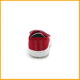 Lil Bugga Spiky, kırmızı renk, kanvas, terletmeyen çocuk spor ayakkabısı, arkadan görünüm.