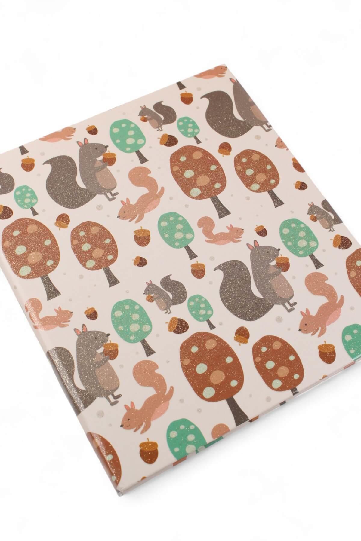 17x19,5cm Simli Sincap Desen Çizgili Sert Kapak 160 Sayfa Dikişli Defter