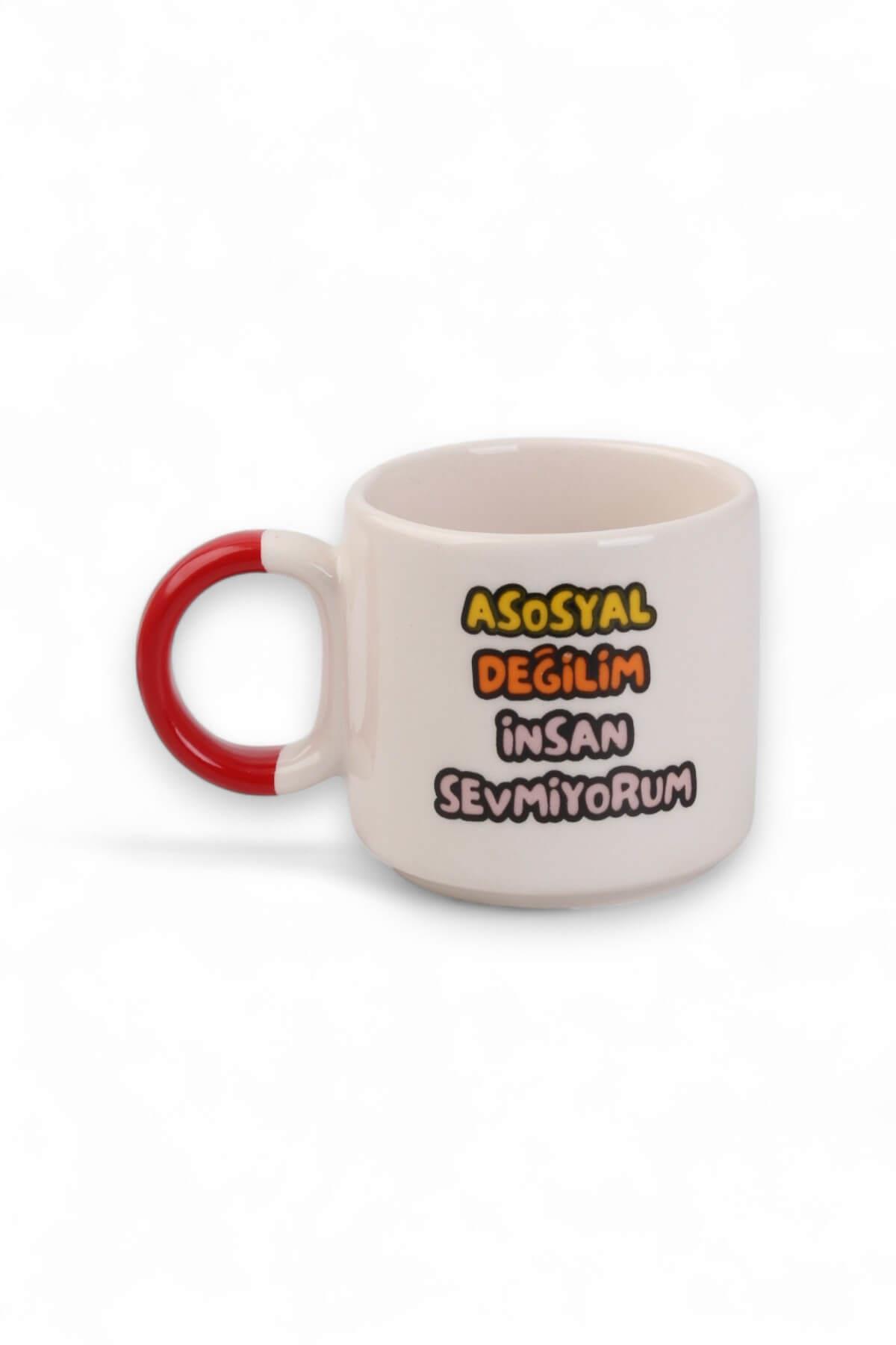 Asosyal Değilim Kırmızı Saplı Kupa
