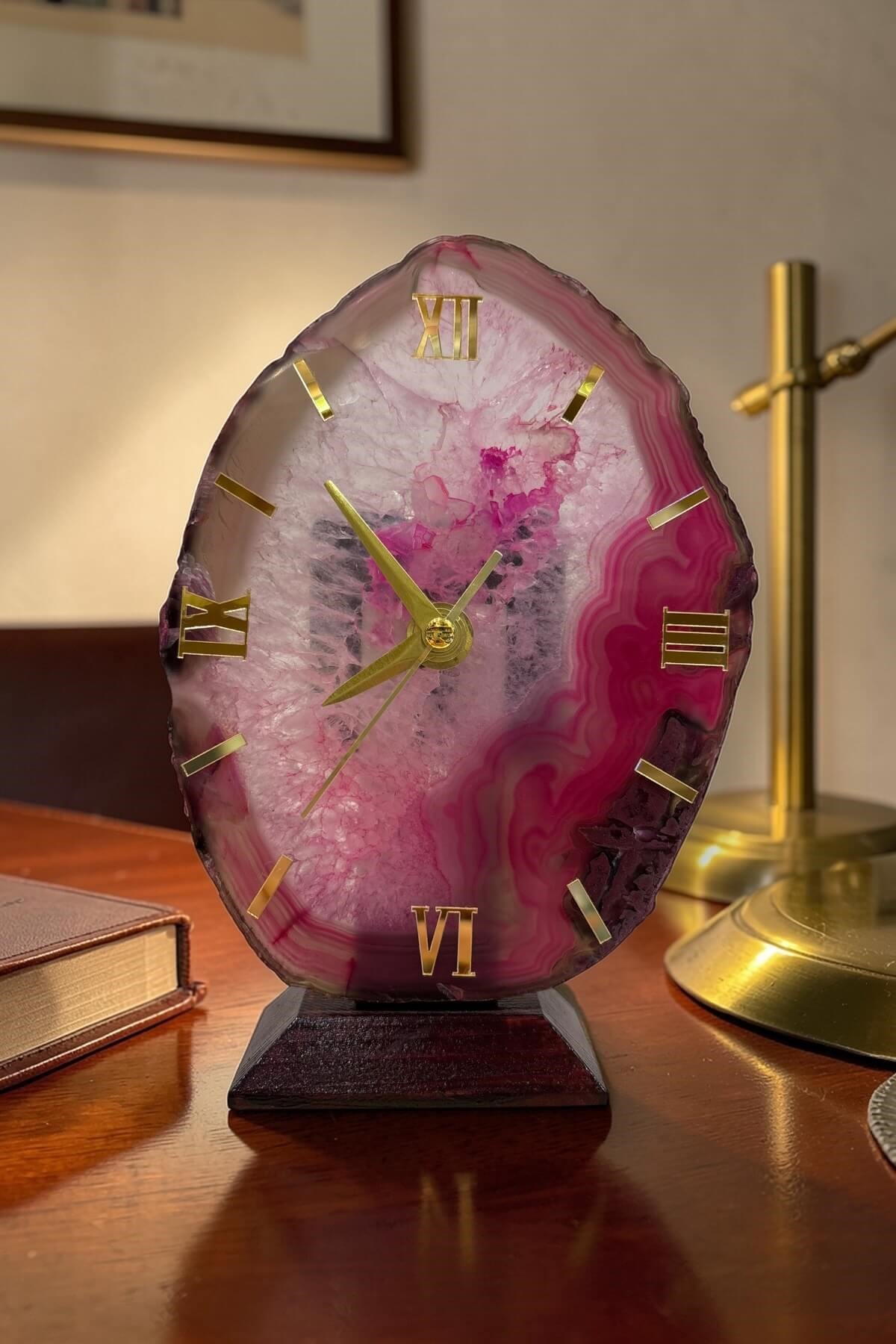 Pembe Kuvars  Tonlu  Akik Masa Saati A30