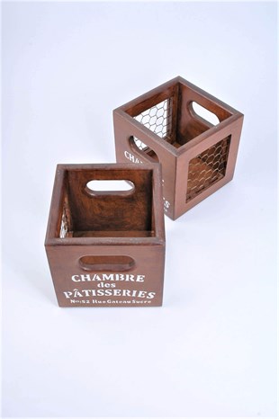 14 x 14 cm Düz Kare Tel Kafesli Ahşap Sepet Kahve Patisseries