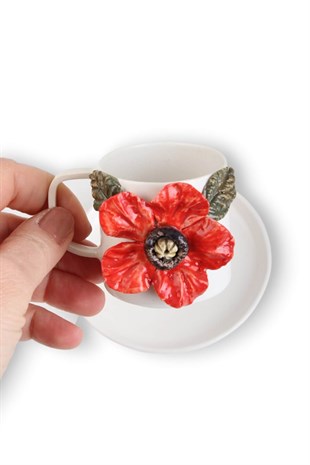 Kırmızı Anemone Detaylı Porselen  Türk Kahvesi  Fincanı
