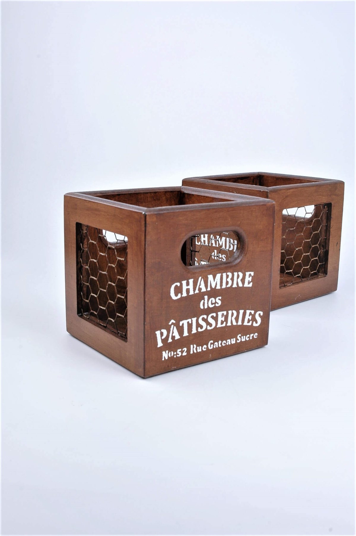 14 x 14 cm Düz Kare Tel Kafesli Ahşap Sepet Kahve Patisseries