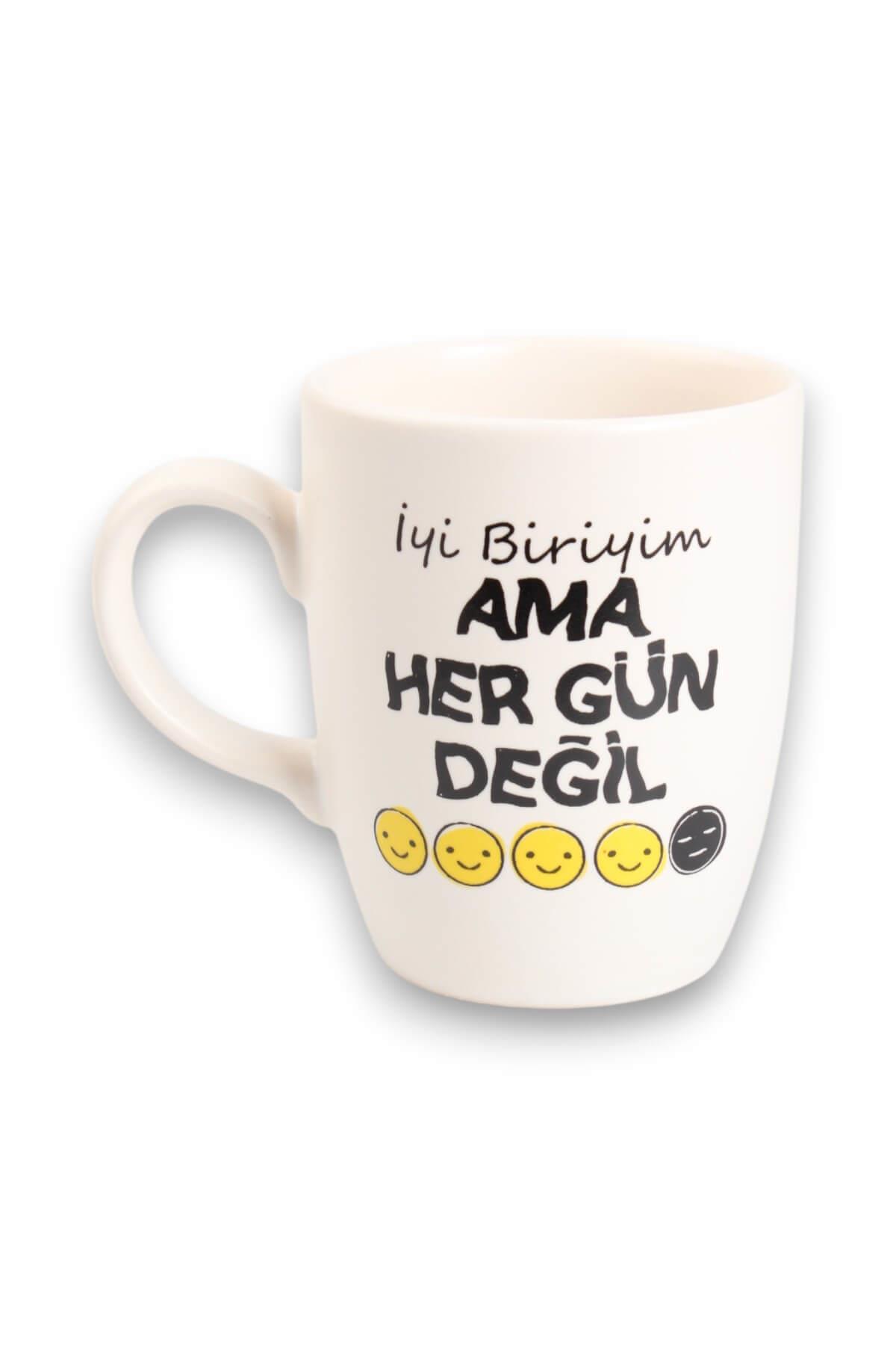 Oval İyi Biriyim Ama Kupa