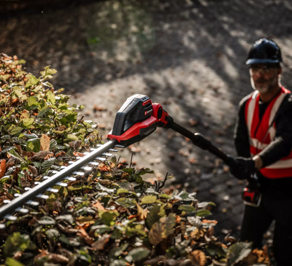 Einhell GP-HH 18/50 Li T BL-Solo  Akülü Teleskopik Çit Budama Makinesi (Akü ve Şarj Cihazı Dahil Değildir) - 3410972