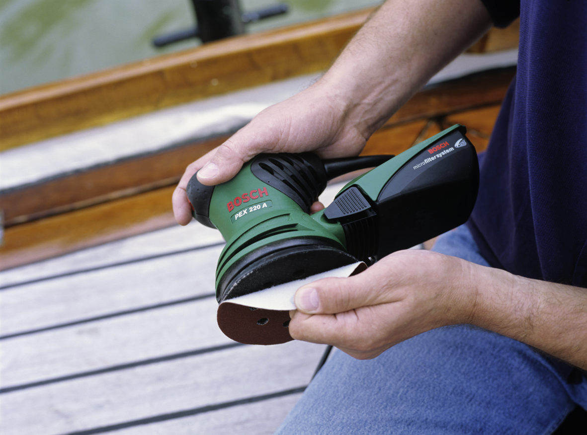 Bosch EasyOrbit18V-10 Eksantrik Zımpara (akü ve şarj cihazı dahil değildir)