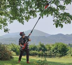 Einhell GC-LC 18/20 Li T - Solo Akülü Yüksek Dal Budama (Akü ve Şarj Cihazı Dahil Değildir) - 3410581