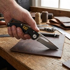 CAT DA980010 Kemer Askı Kancalı Katlanabilir 12CM Paslanmaz Çelik Kamp Çakısı