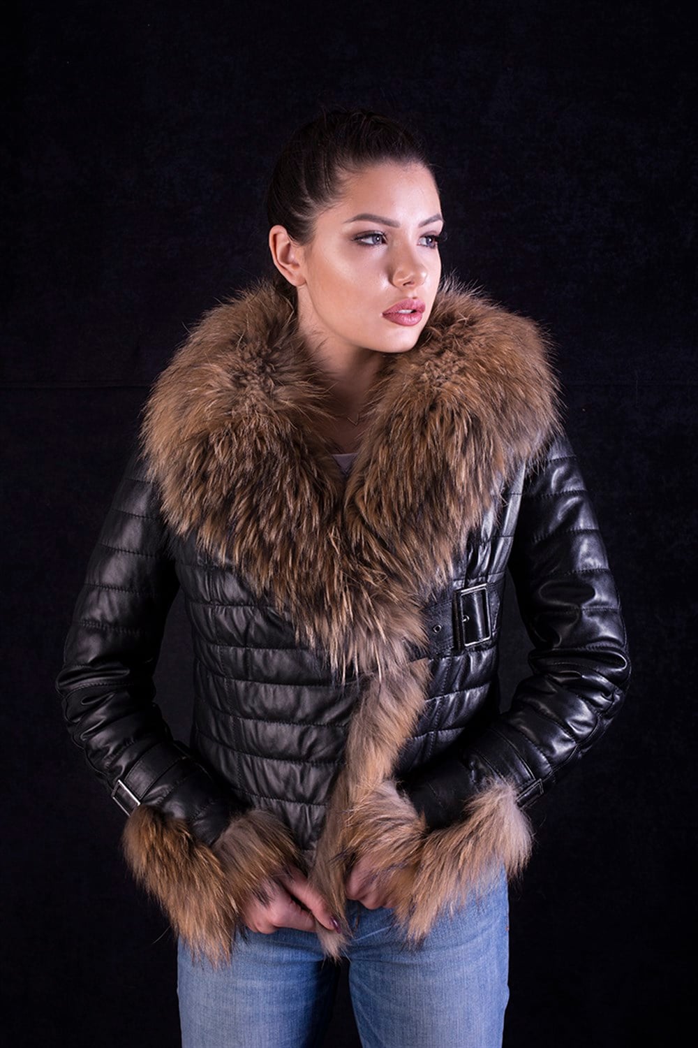 KEMERLİ BAYAN DERİ MONT