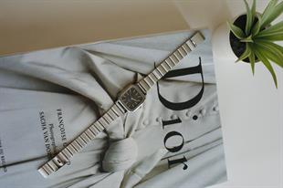 Modern Silver Metal Kadın Kol Saati (içi siyah)