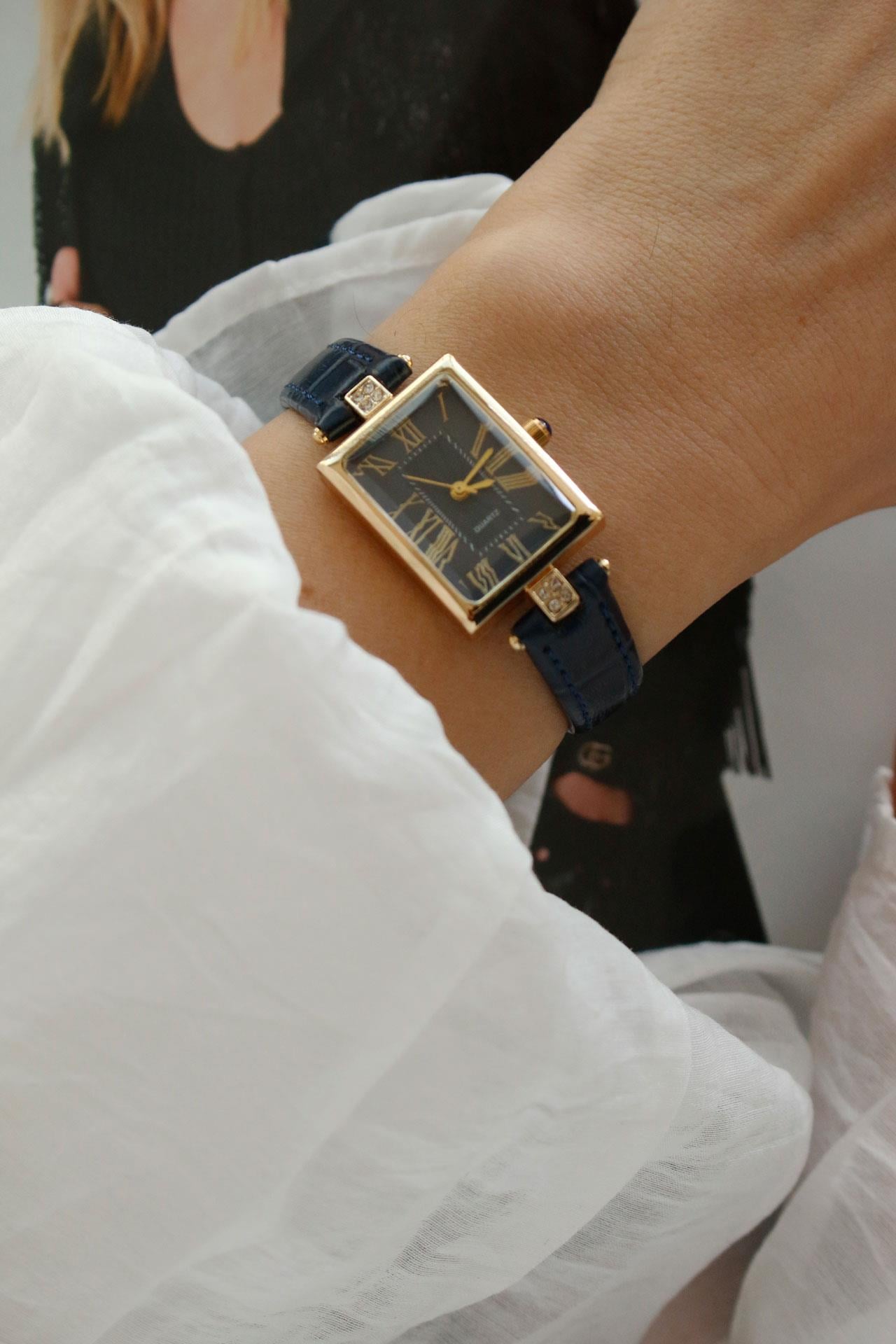 Luciano Premium Lacivert Deri Kadın Kol Saati-Lacivert Kadran(Su Geçirmez)