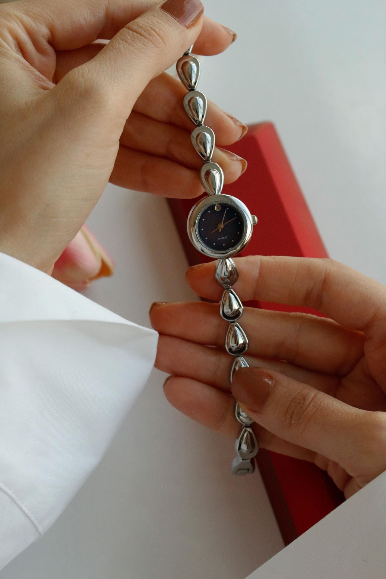 Montelisse Vintage Silver Metal Kadın Kol Saati(lacivert kadran)