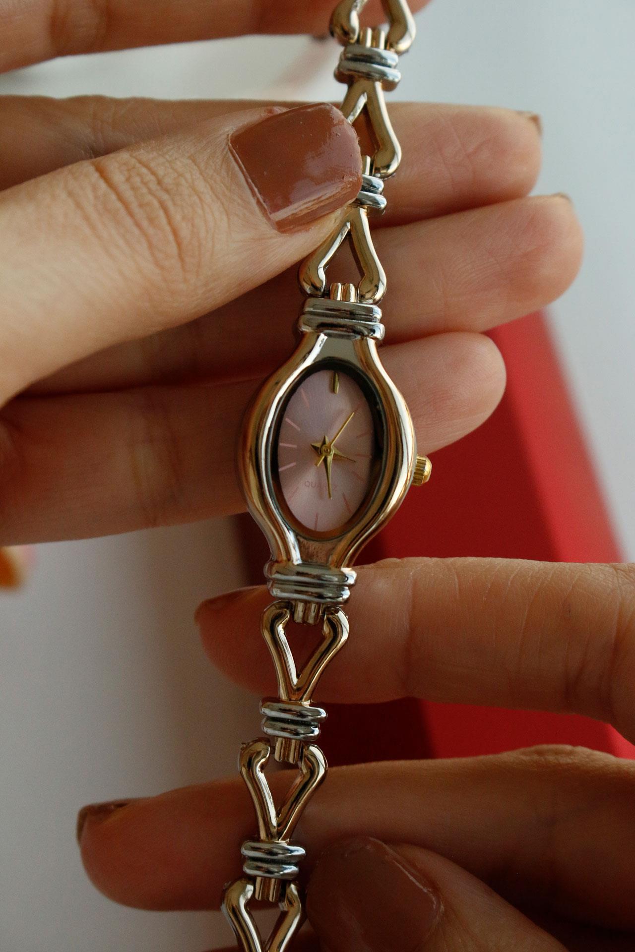 Nivaro Gold&Silver Vintage Kadın Metal Kol Saati(pudra kadra)