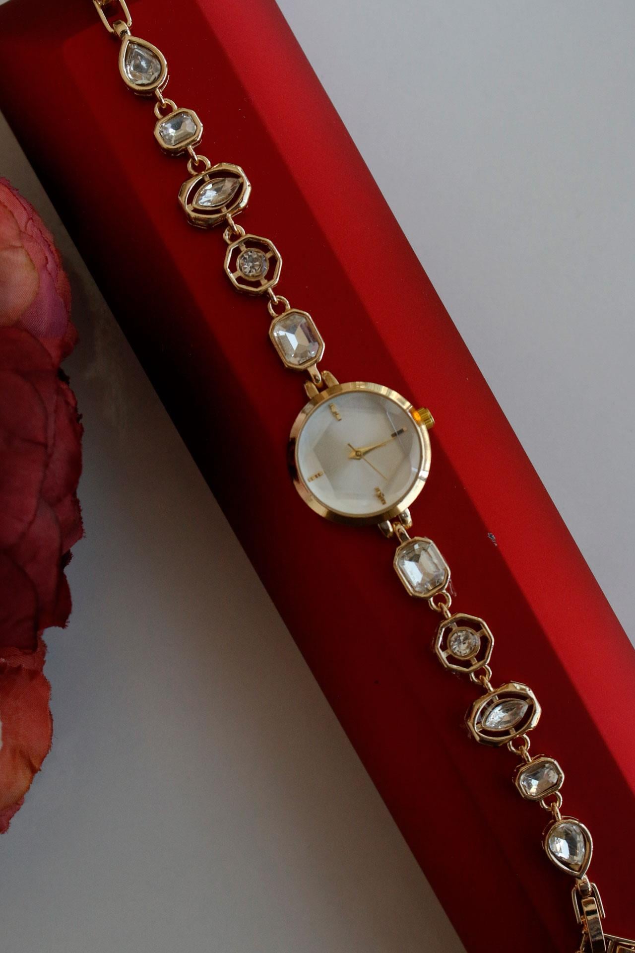 Valert Beyaz Taşlı Gold Metal Kol Saati