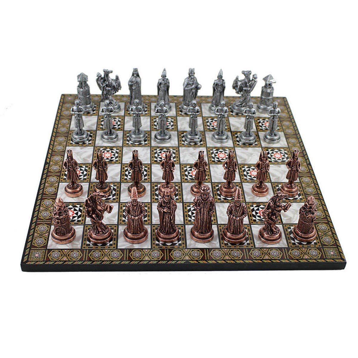 Büyük Boy Metal Osmanlı Bizans Satranç Takımı ve Katlanır Sedef Tahtası