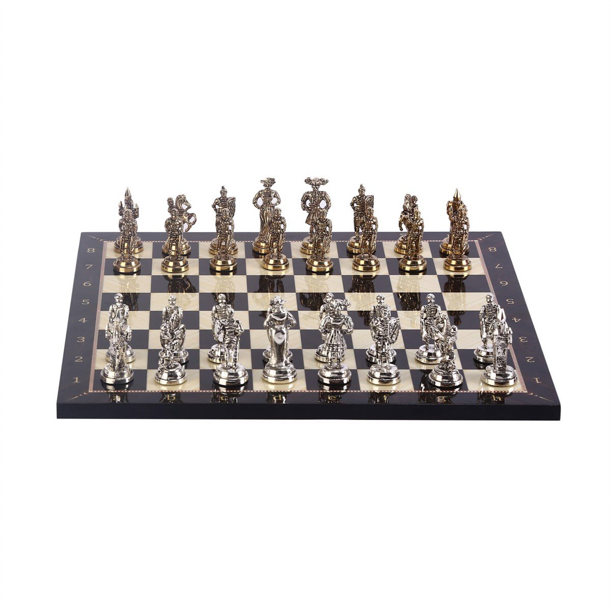 Orta Boy Metal  İspanyol Satranç Takımı Parlak ve Ceviz Desenli MDF Ahşap Satranç Tahtası (37x37 cm.)