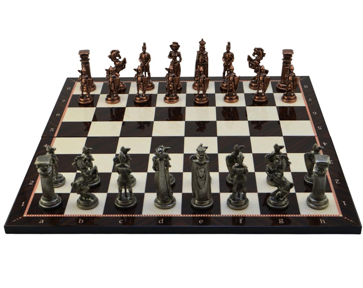 GiftHome Battal Boy Metal İNGİLİZ Satranç Takımı Antik ve Katlanır Ceviz Desenli MDF Satranç Tahtası (43X43 cm.)