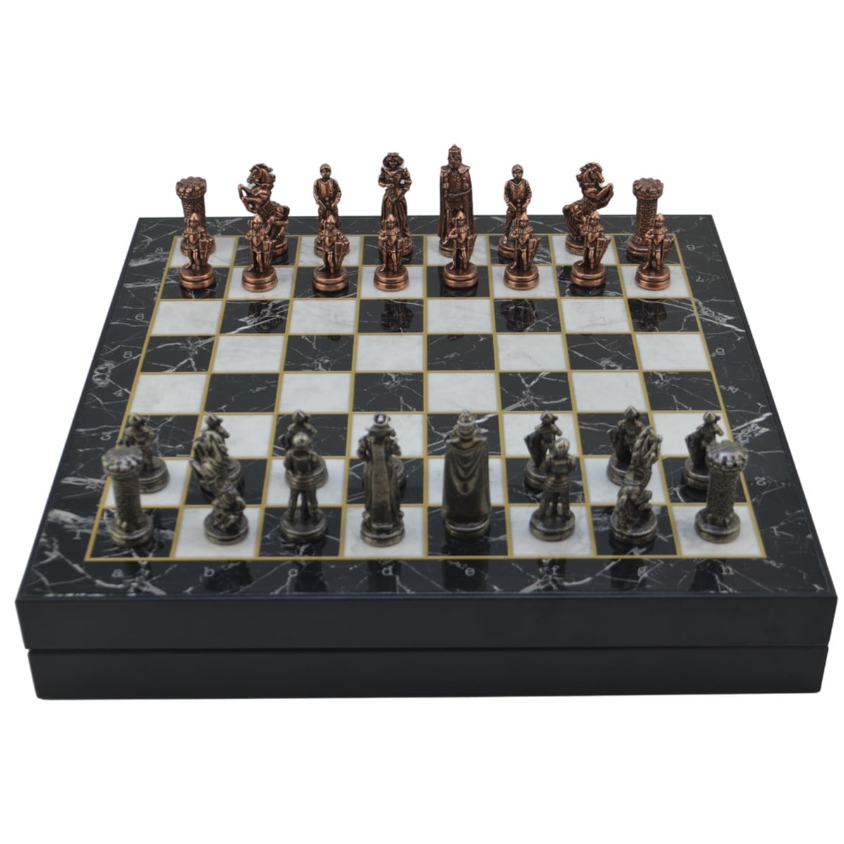 GiftHome Orta Boy Metal İngiliz Satranç Takımı Antik ve Mermer Desenli Sandıklı MDF Tahtası (36x36x6 cm.)