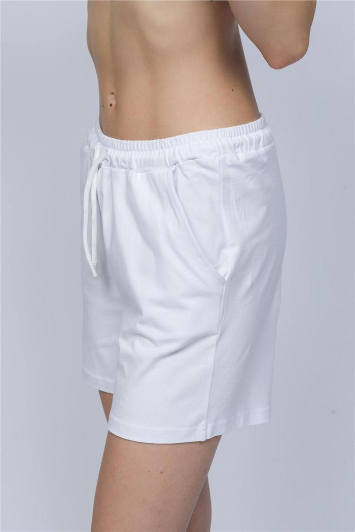 Kadın Beyaz Cepli Mini Şort