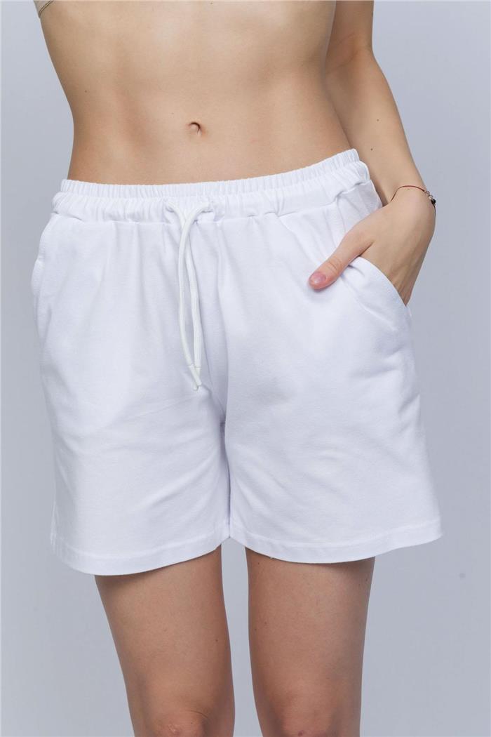 Kadın Beyaz Cepli Mini Şort