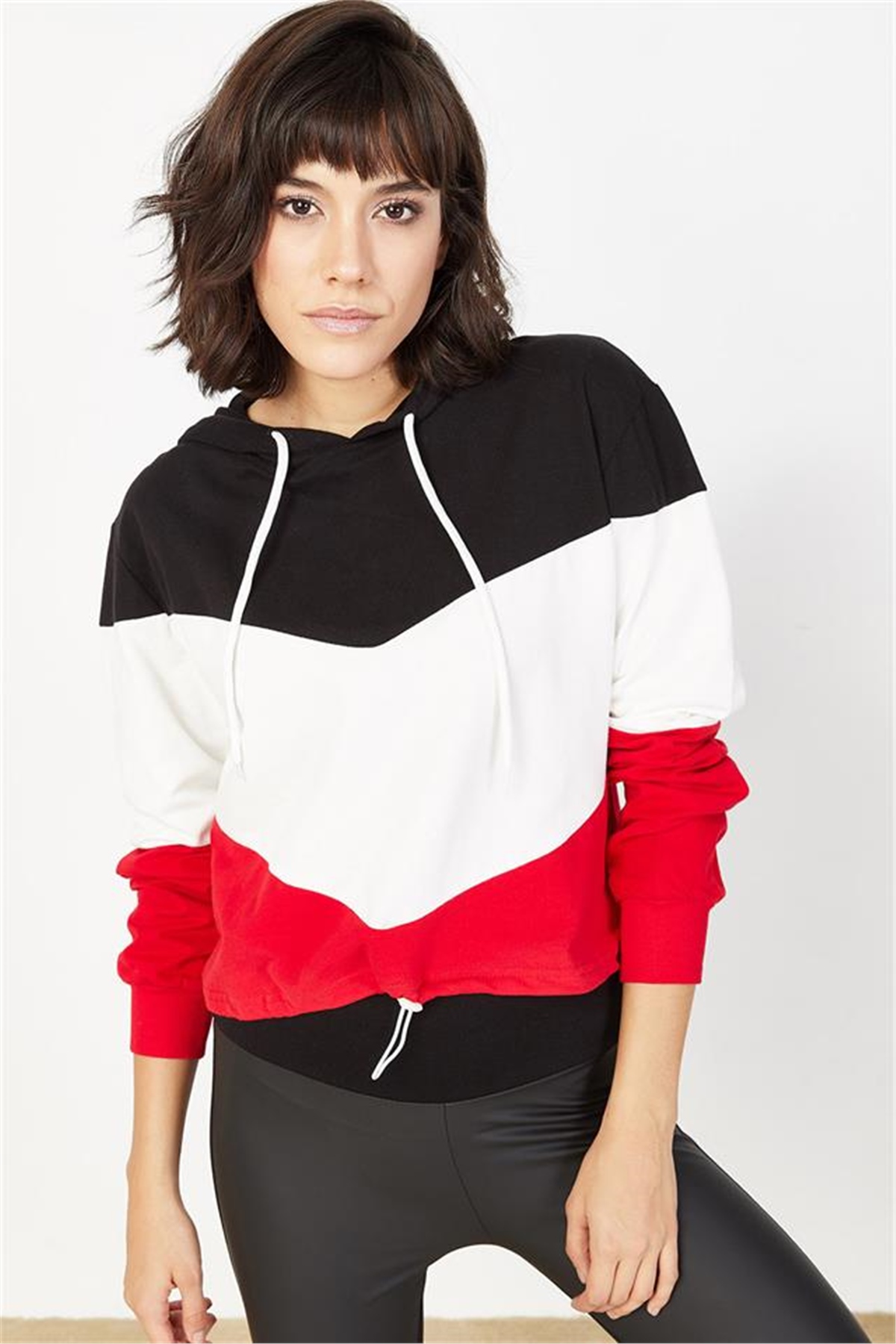 SweatshirtKadın Siyah Üç Renkli Sweatshirt