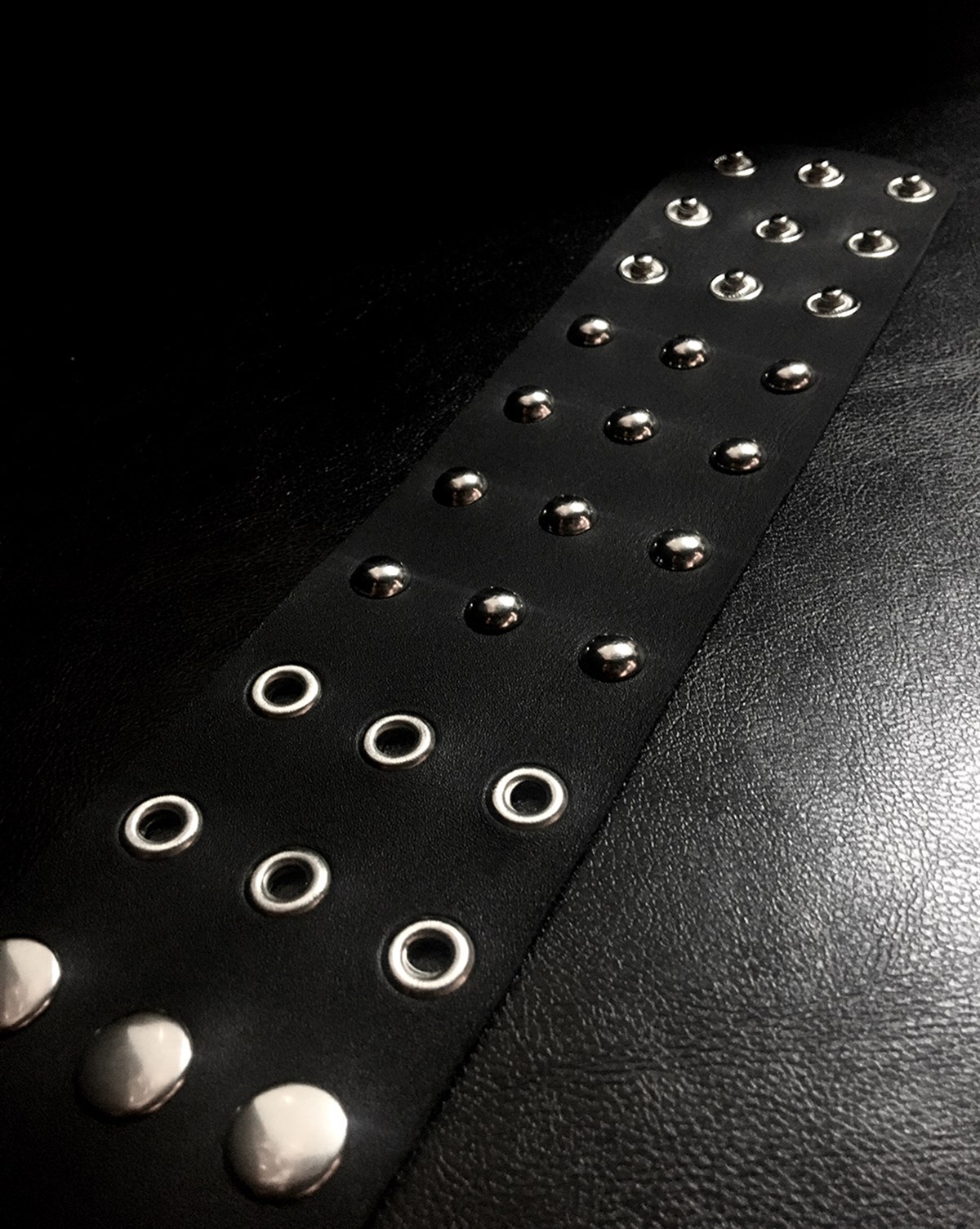 BRACELET Handmade 3 Strip Rivet