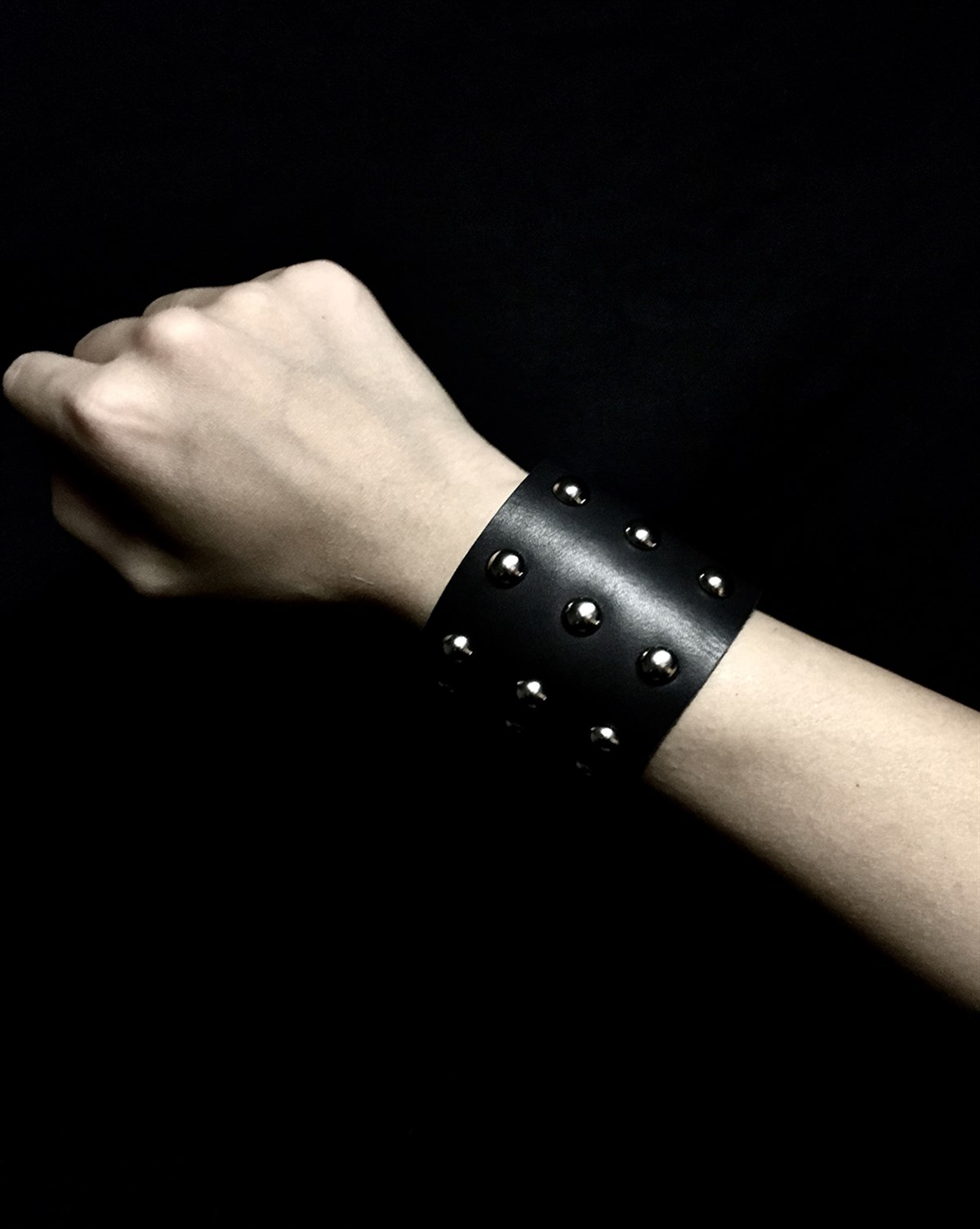 BRACELET Handmade 3 Strip Rivet