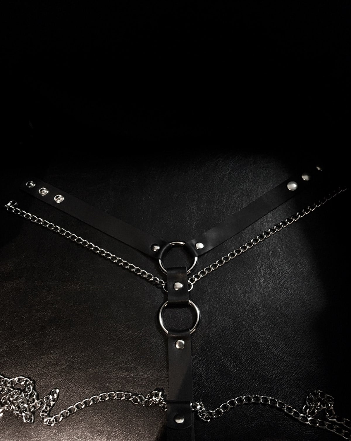 HARNESS Handmade Gothic Style Ring Chain Body Belt