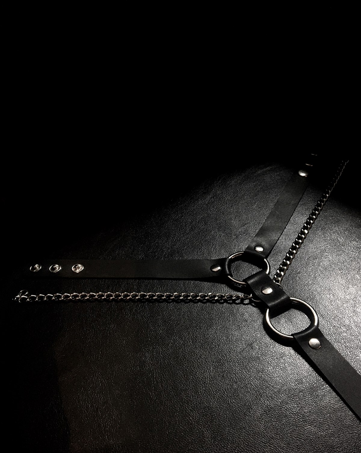 HARNESS Handmade Gothic Style Ring Chain Body Belt