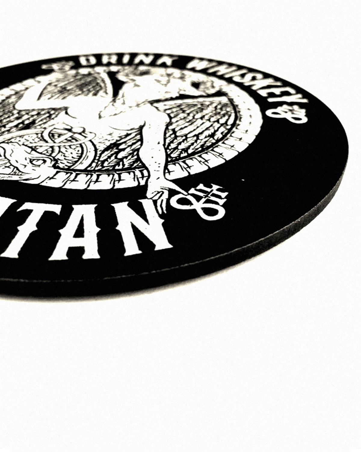 DRINK WHISKEY HAIL SATAN  Bardak Altı