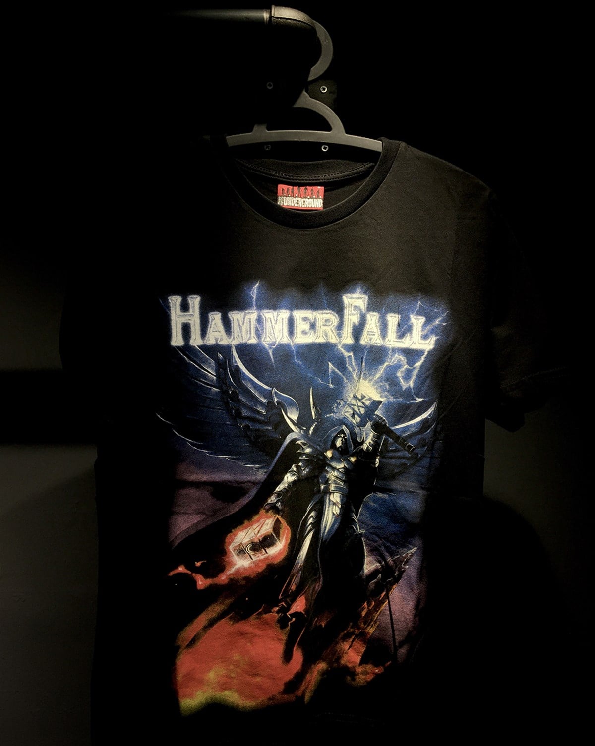 HAMMERFALL  Chapter V: Unbent, Unbowed, Unbroken  T-Shirt