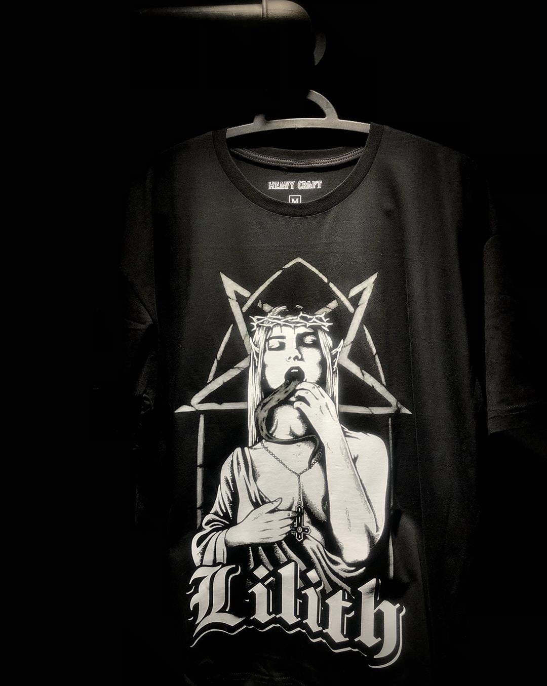 LILITH T-Shirt