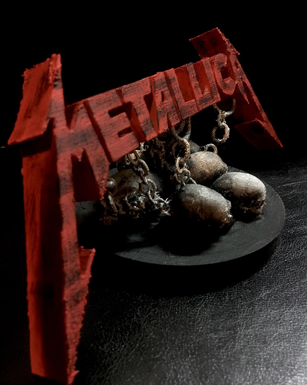 METALLICA Figure