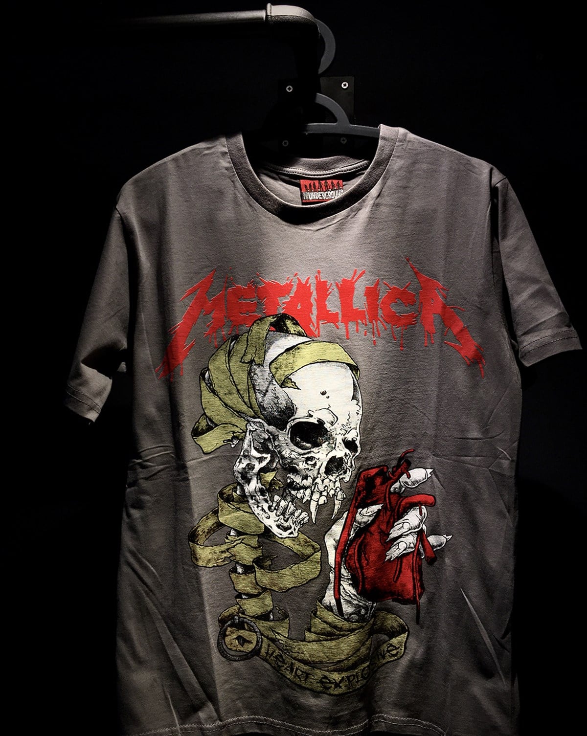 METALLICA Heart Explosive  T-Shirt