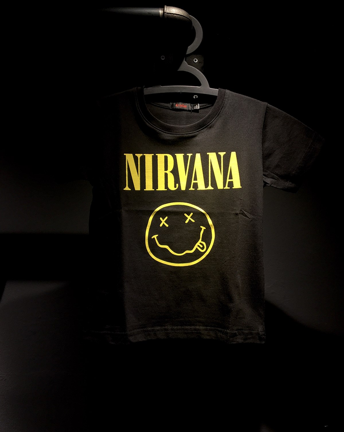 NIRVANA  Smiley Face Kid  T-Shirt