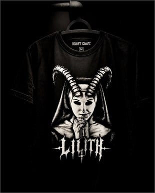 LILITH The free-spirited girl T-ShirtHeavy Craft