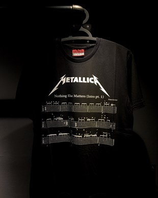 METALLICA Nothing Else Matters T-Shirt