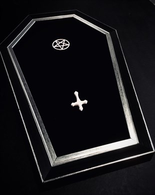 PENTAGRAM Satanism  Gothic Coffin Tablo