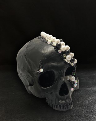 STRIGOI  Skull