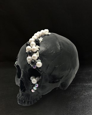STRIGOI  Skull