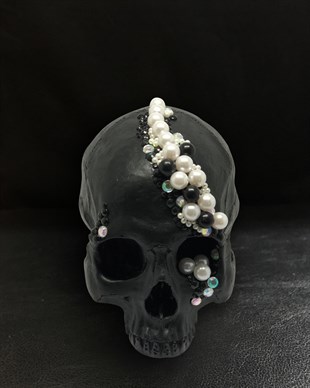 STRIGOI  Skull