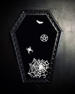 WICCA PAGAN  Gothic Coffin Tablo