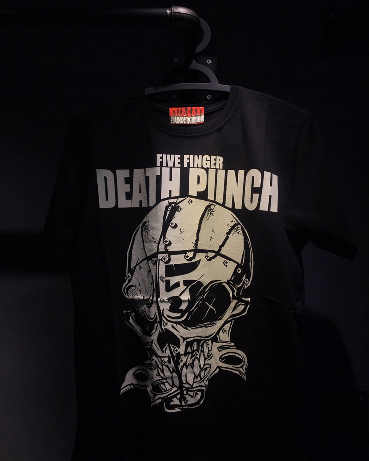 FIVE FINGER DEATH PUNCH T-Shirt