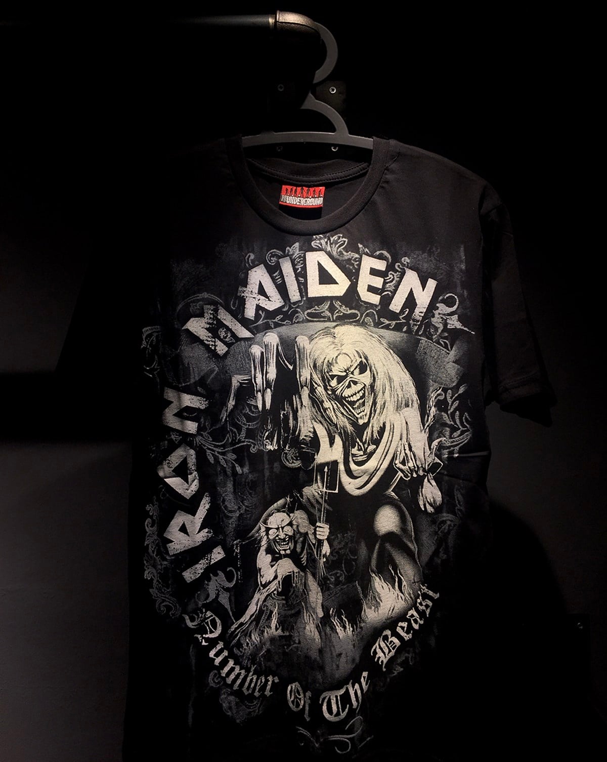 IRON MAIDEN  Number Of The Beast  T-Shirt