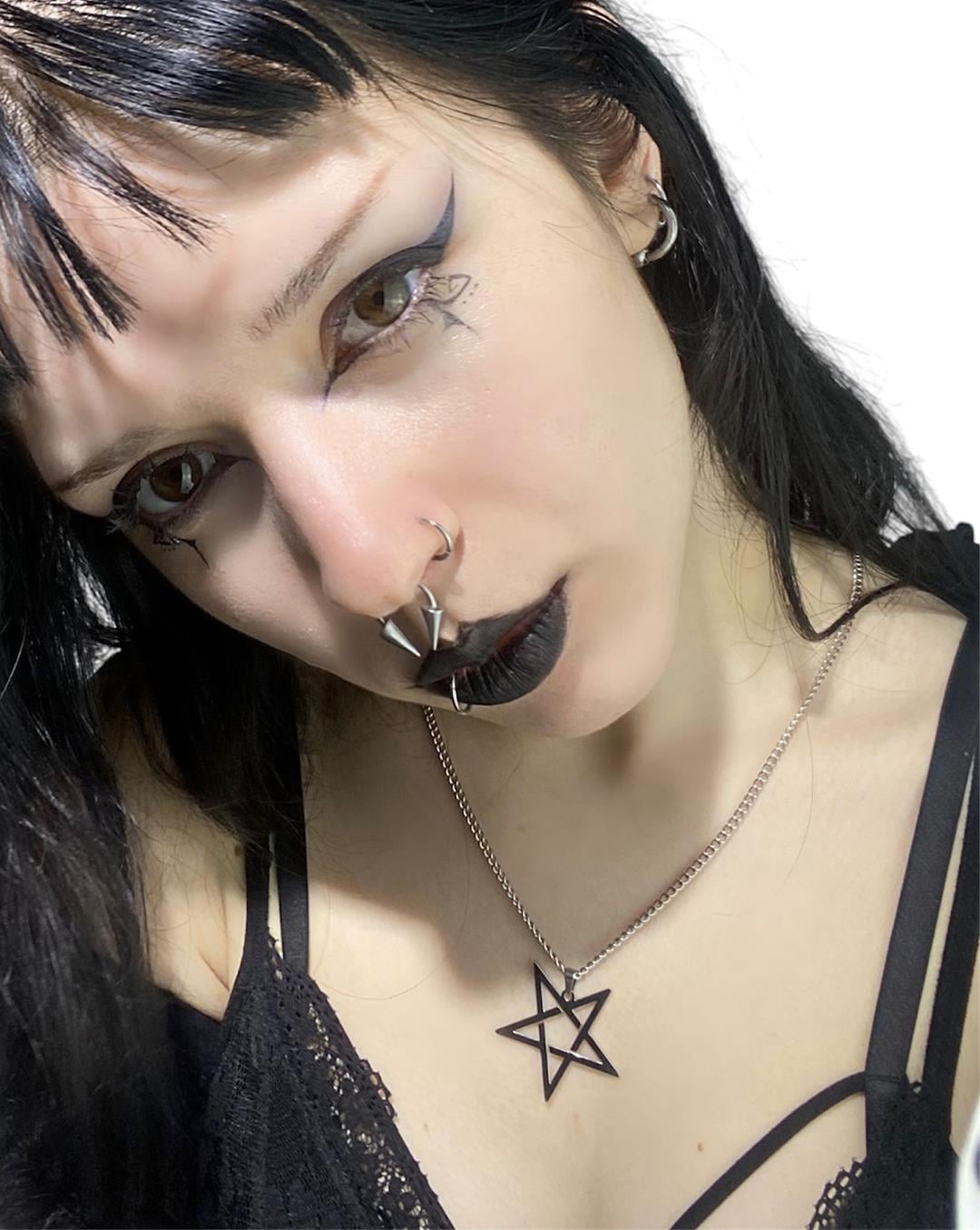 PENTAGRAM Necklace
