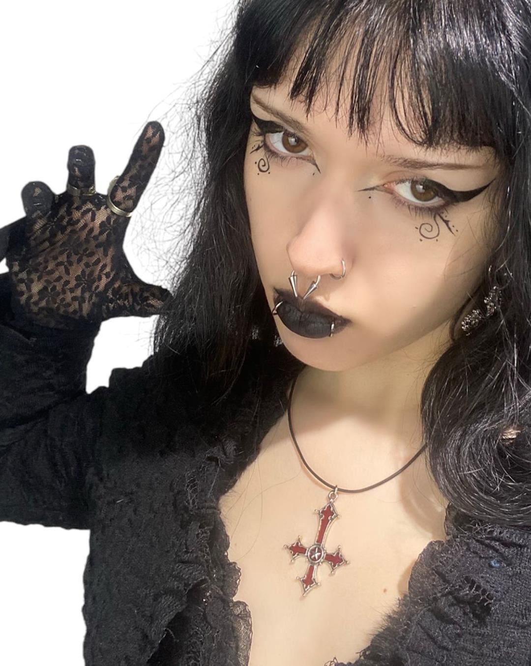 PETRUS Cross Necklace