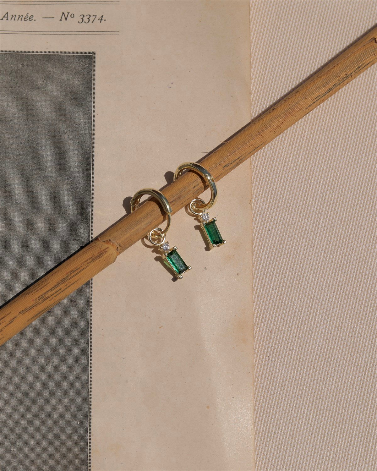 925 Gümüş Yeşil Baget Taşlı Küpe